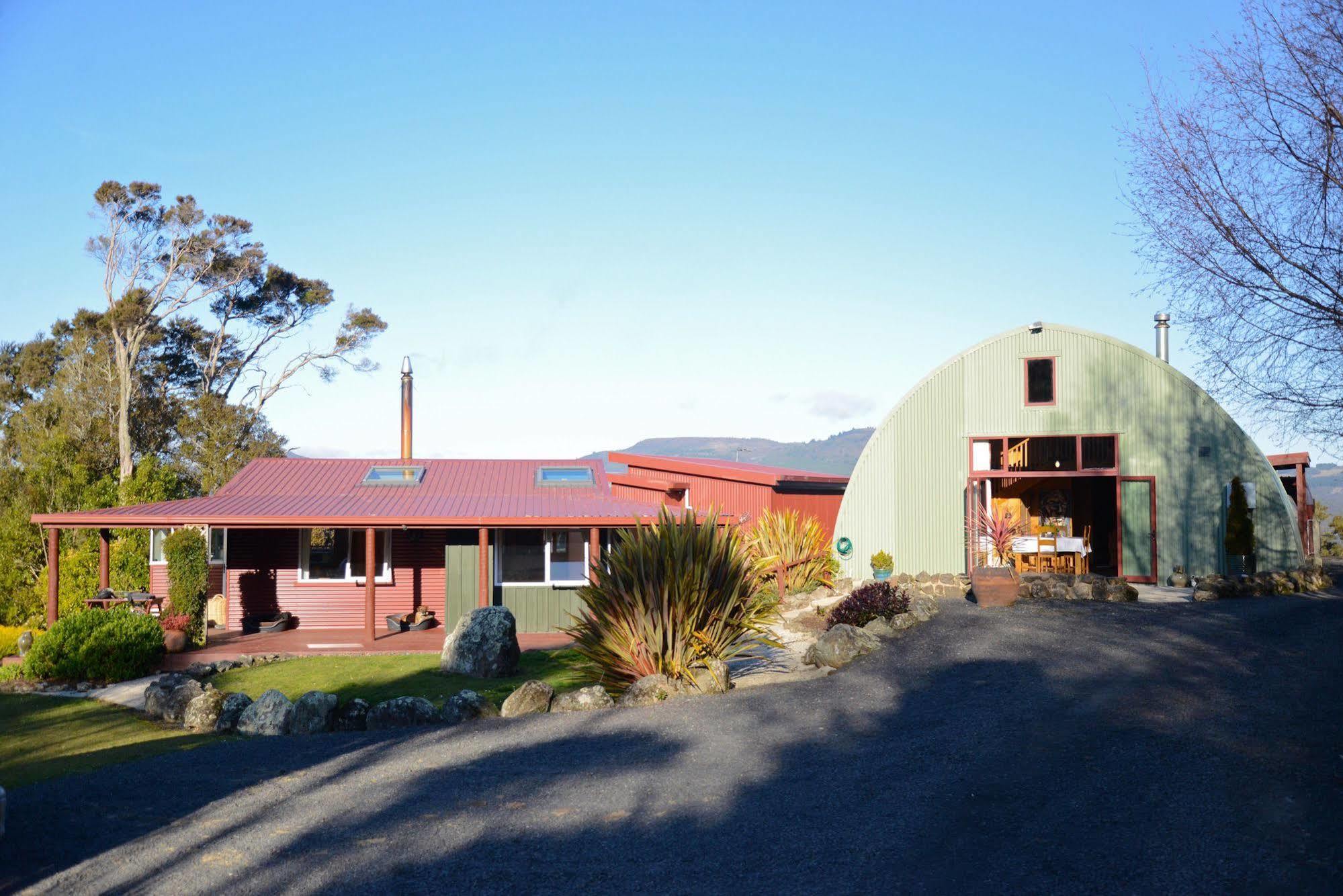Barn Bed And Breakfast Waitati Exterior foto