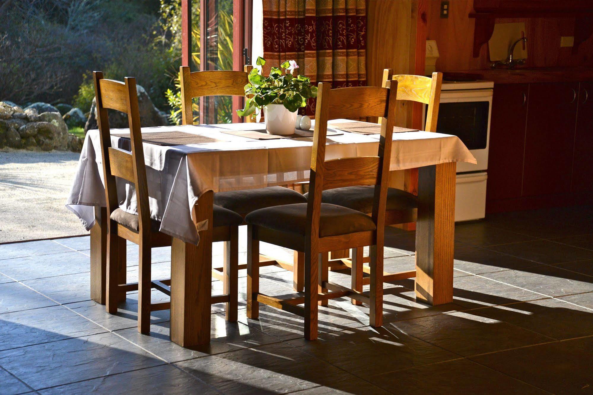 Barn Bed And Breakfast Waitati Exterior foto